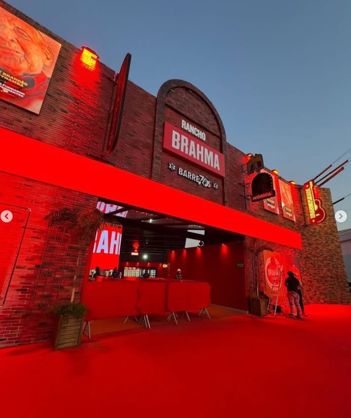 Ativação Brahma em área externa